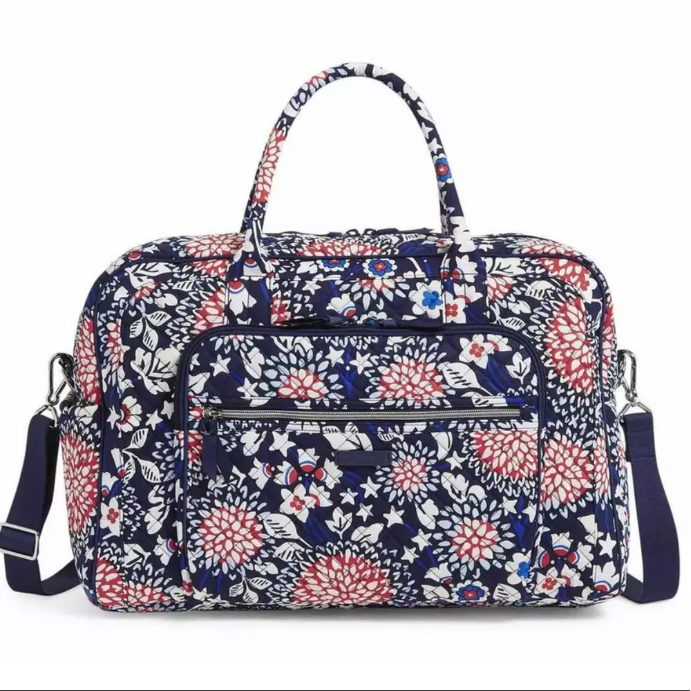 Vera Bradley Weekender Travel Bag Red White Blossoms Blue Carry On NEW - Picture 1 of 5